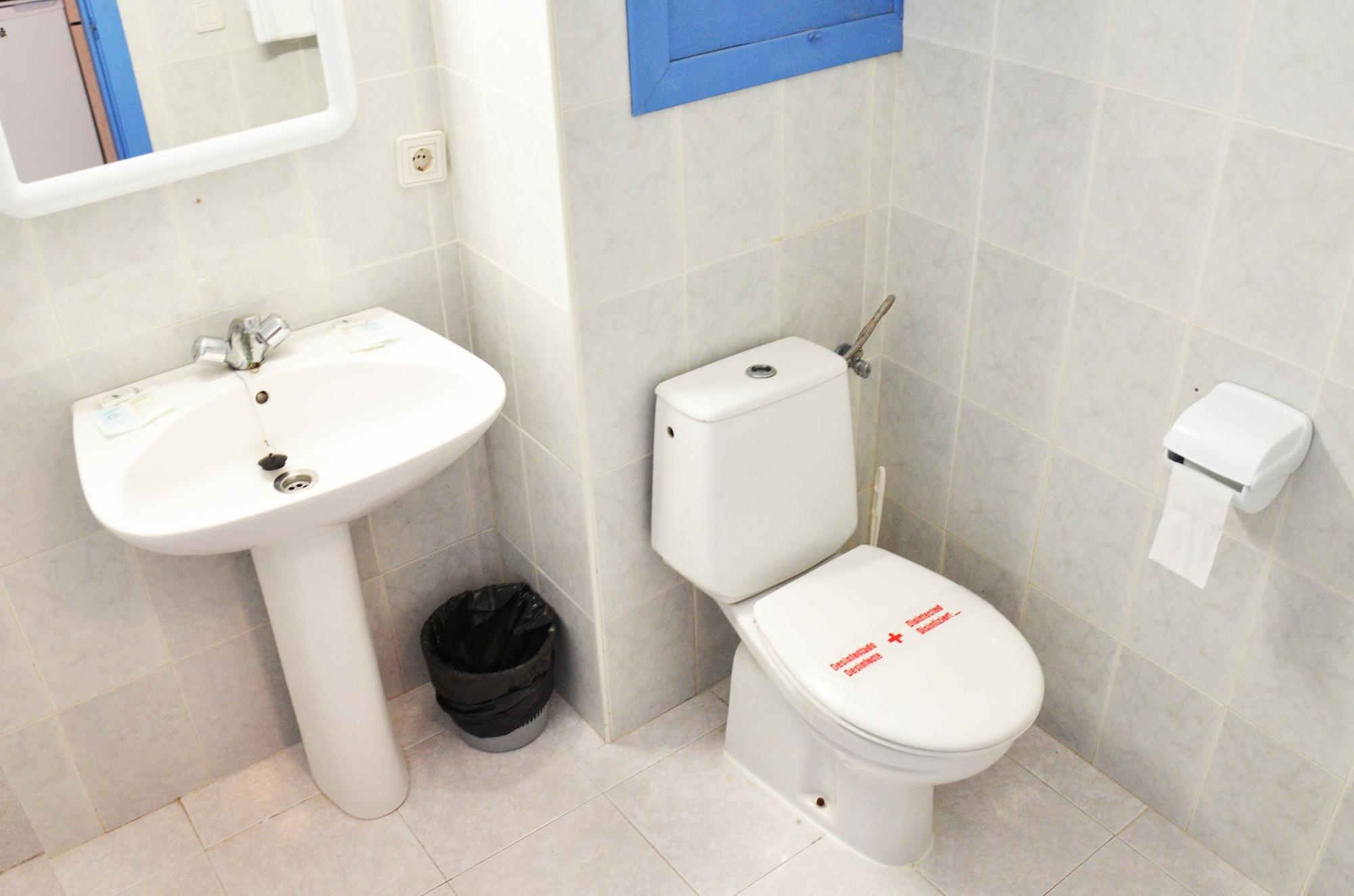 Hotel Apartamentos Vibra Central City - Adults Only Сан-Антонио-Абад Экстерьер фото