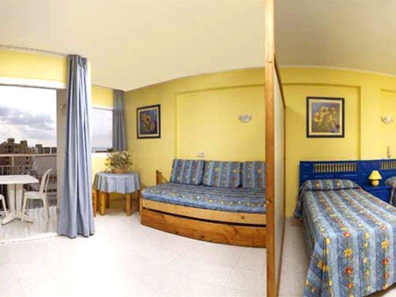 Hotel Apartamentos Vibra Central City - Adults Only Сан-Антонио-Абад Экстерьер фото